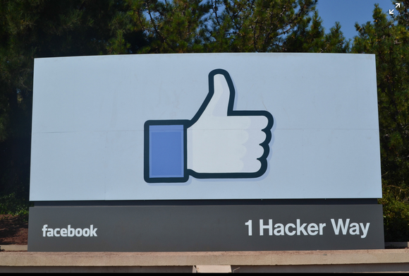Facebook 1 Hacker Way Sign
